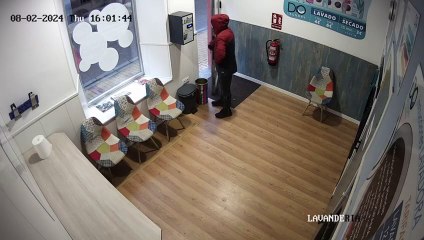 Graban en vídeo un robo en una lavandería de Cistierna