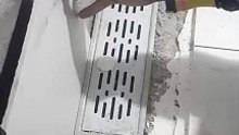 Comment couper un drain d'égout