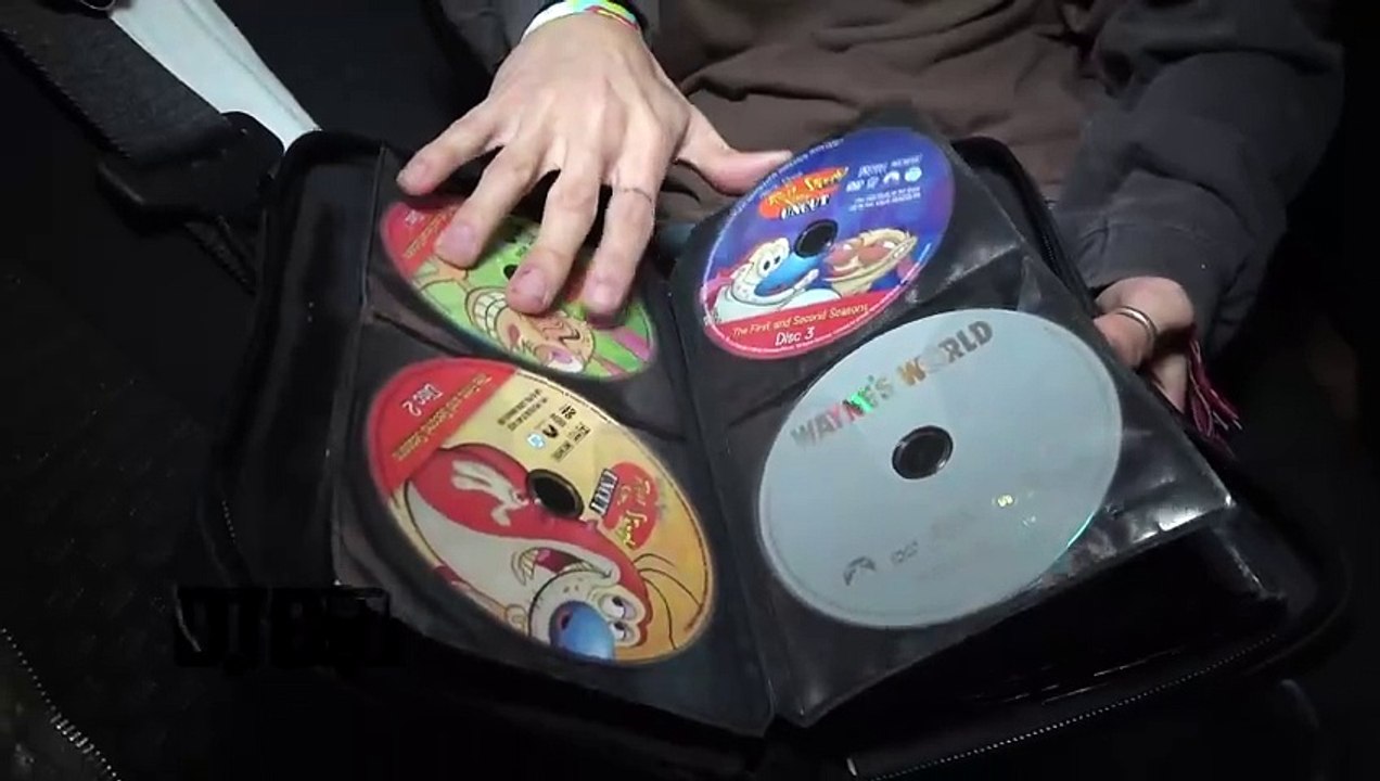 Worry Club - BUS INVADERS Ep. 1875