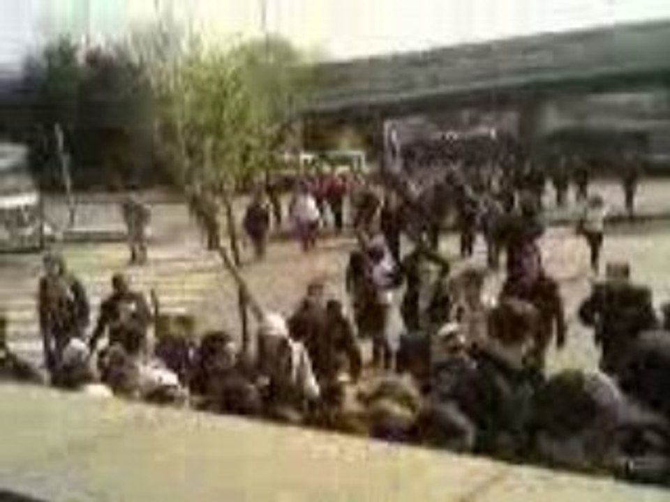 clichy sous bois hella