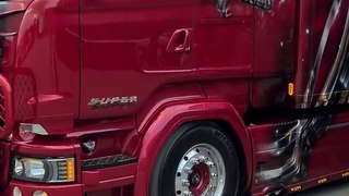 Scania R999