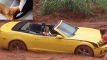 party girl car stuck in mud(720P_HD)
