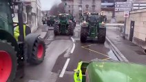 40 tracteurs ont défilé ce samedi après-midi dans Besançon pour une opération escargot. A l'appel de la Coordination rurale de la Haute-Saône, ils demandent des actes forts au gouvernement