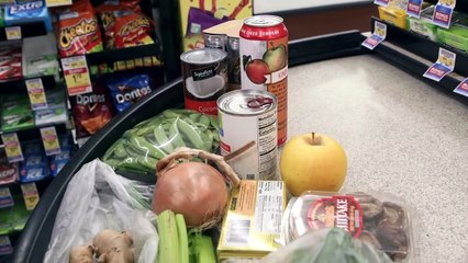 Your Fat Friend Bande-annonce (EN)