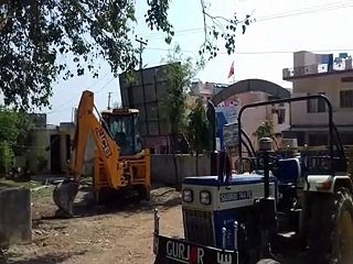 वनखंड में पेड़ो की अवैध कटाई और कूट्टी बनाने वालों के विरुद्ध कार्यवाही-video