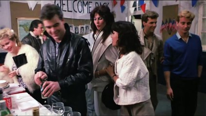 Le jour des fous Bande-annonce (EN)