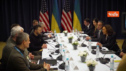 Zelensky incontra la vicepresidente Usa Kamala Harris alla Conferenza di Monaco sulla sicurezza
