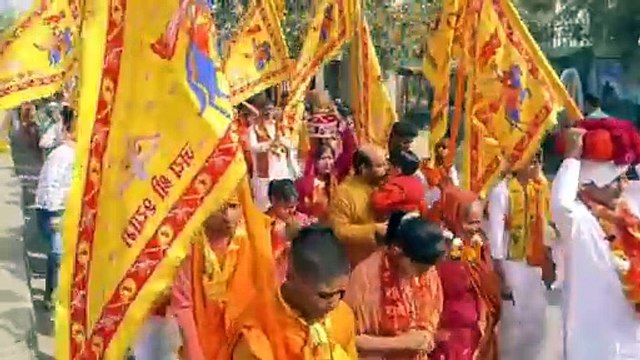 कलश यात्रा के साथ श्रीमद् भागवत कथा का आगाज, जगह-जगह स्वागत