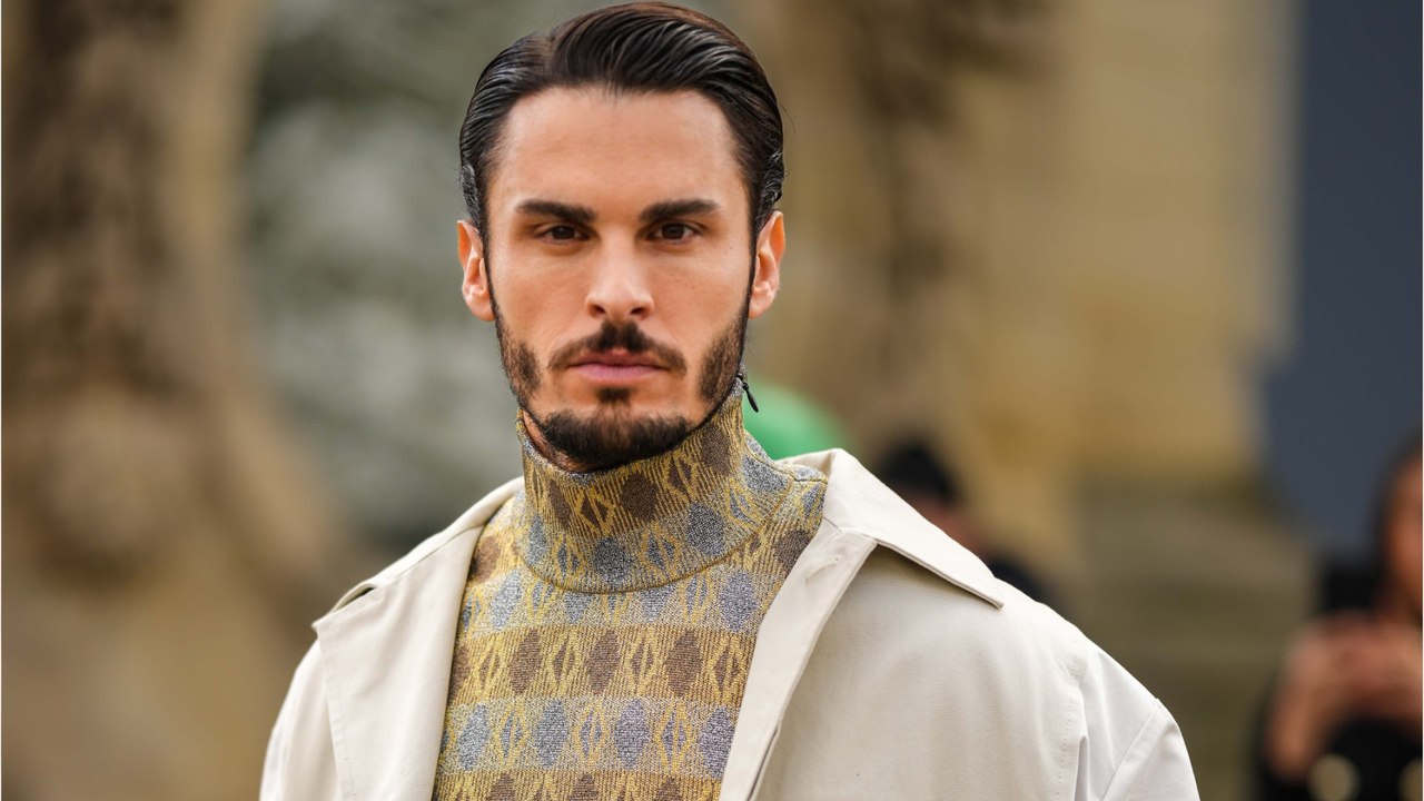 GALA VIDÉO - Baptiste Giabiconi papa : la ressemblance avec son fils est frappante !