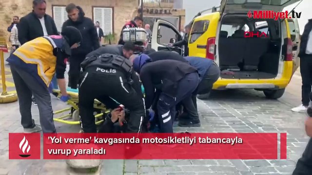 'Yol verme' kavgasında motosiklet sürücüsü silahla vuruldu
