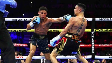 Teofimo Lopez vence a Jamaime Ortiz para retener titulo super ligero OMB