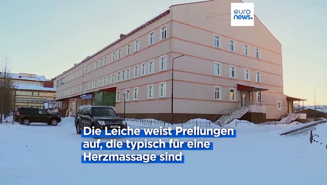 Leiche von Alexej Nawalny in Salechard, sie weist blaue Flecken auf