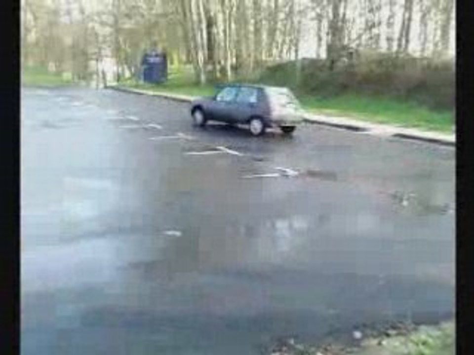 Gorgio en voiture