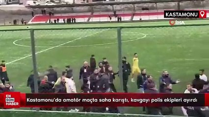 Скачать видео: Kastamonu'da amatör maçta saha karıştı, kavgayı polis ekipleri ayırdı