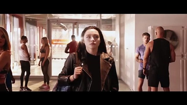 Une Famille sur le Ring Bande-annonce (ES)