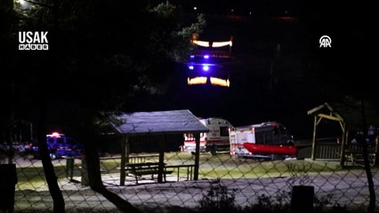 Uşak'ta gölete düşen otomobildeki 1 kişi kayboldu