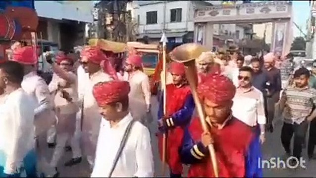 प्राण प्रतिष्ठा पर निकाली भव्य शोभायात्रा