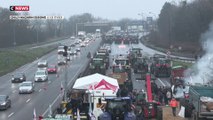 Pourquoi les agriculteurs songent-ils à remonter à Paris ?