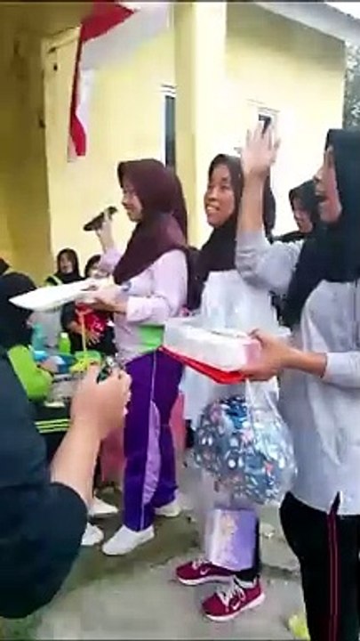 Suprise ultah nya ibu negara
