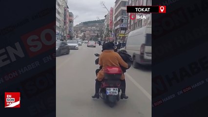 Tokat'ta 2 motosiklet üzerinde 8 kişi yolculuk yaptılar