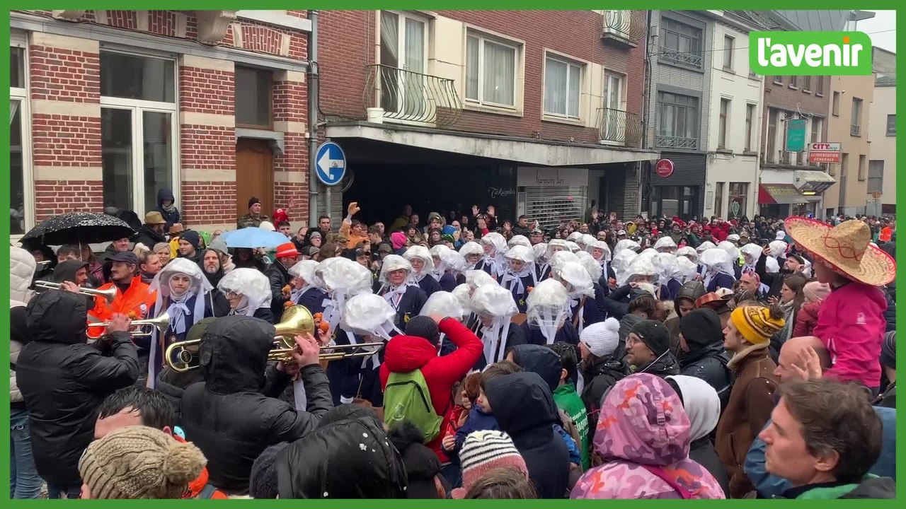 Le 120e carnaval de Nivelles, sous la pluie, mais avec le sourire