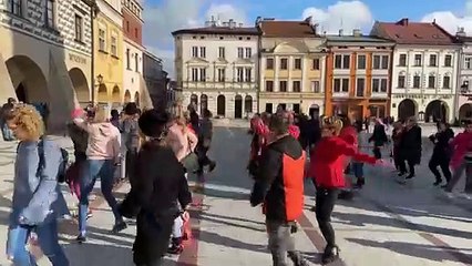 taneczny protest w Tarnowie