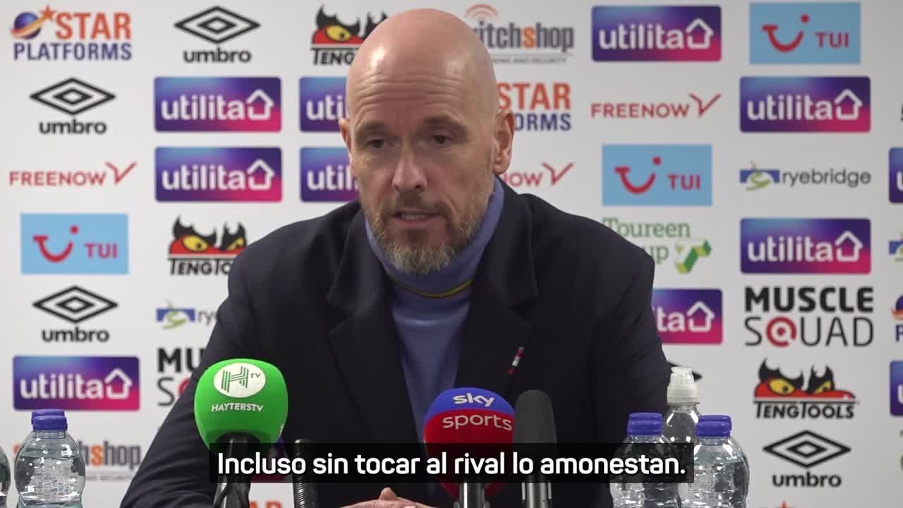 Ten Hag: "A Casemiro lo amonestan incluso sin tocar al rival"
