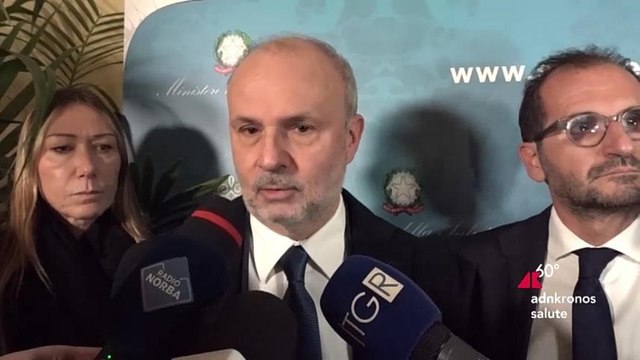 Sanità, il Ministro Schillaci a Bari: Vorremmo abolire tetto di spesa assunzionale