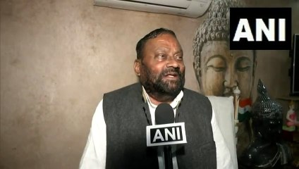 Video: स्वामी प्रसाद मौर्य ने अखिलेश यादव पर साधा निशाना, बोले- उनकी हैसियत नहीं…