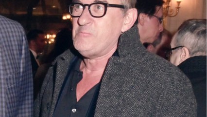 Christophe Dechavanne en larmes, l'animateur révèle ne plus parler à son fils depuis 10 ans