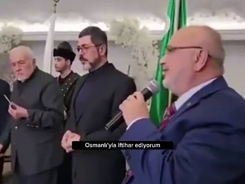 “Osmanlı’yla iftihar ediyorum’ demişti! Sosyal medyada Şevki Yılmaz Hoca'ya laikçi saldırı