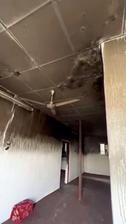 فتح حادث وفاة 4 أطفال بعد حريق شب بمنزلهم بمركز "وادي الحيا" بعسير ملف المطالبات باستحداث مقر للدفاع المدني.  وتفصيلاً، خيم الحزن على أهالي مركز الحيا التابع لمحافظة الفرشة بعد استفاقتهم على فاجعة مدوية قضّت مضاجعهم عقب نشوب حريق في منزل مواطن نتج عنه وفا