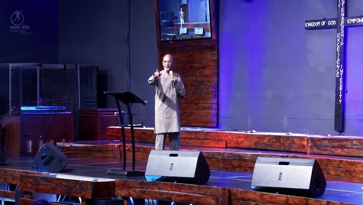 Bishop Tudor Bismark  Stretch Your Influence