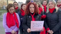 Infermiere spiate, il flash mob davanti al tribunale di Firenze