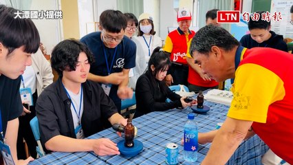 東港迎王祭典年底登場，日本大學生淨灘與參拜活動熱鬧開展 🌊