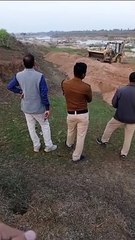 On the letter of SP, the mineral team spread more than 150 trolleys of sand in the pits at Pacher Ghat.