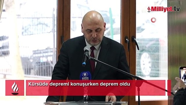 Kürsüde depremi konuşurken deprem oldu