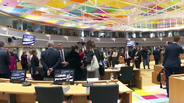 Von der Leyen vai tentar reeleição na Comissão Europeia