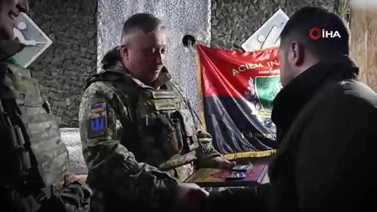 Rusya-Ukrayna savaşı devam ediyor! Ukrayna Devlet Başkanı Zelenskiy cephe hattında!