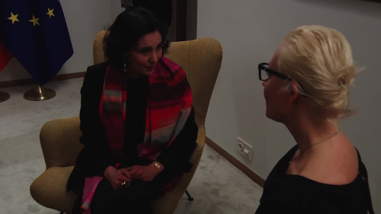 Décès d'Alexeï Navalny : la veuve de l'opposant reçue par Hadja Lahbib au sein des institutions européenne