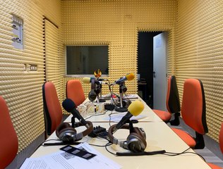 Onda Cerebral, una radio autogestionada por los pacientes de un psiquiátrico