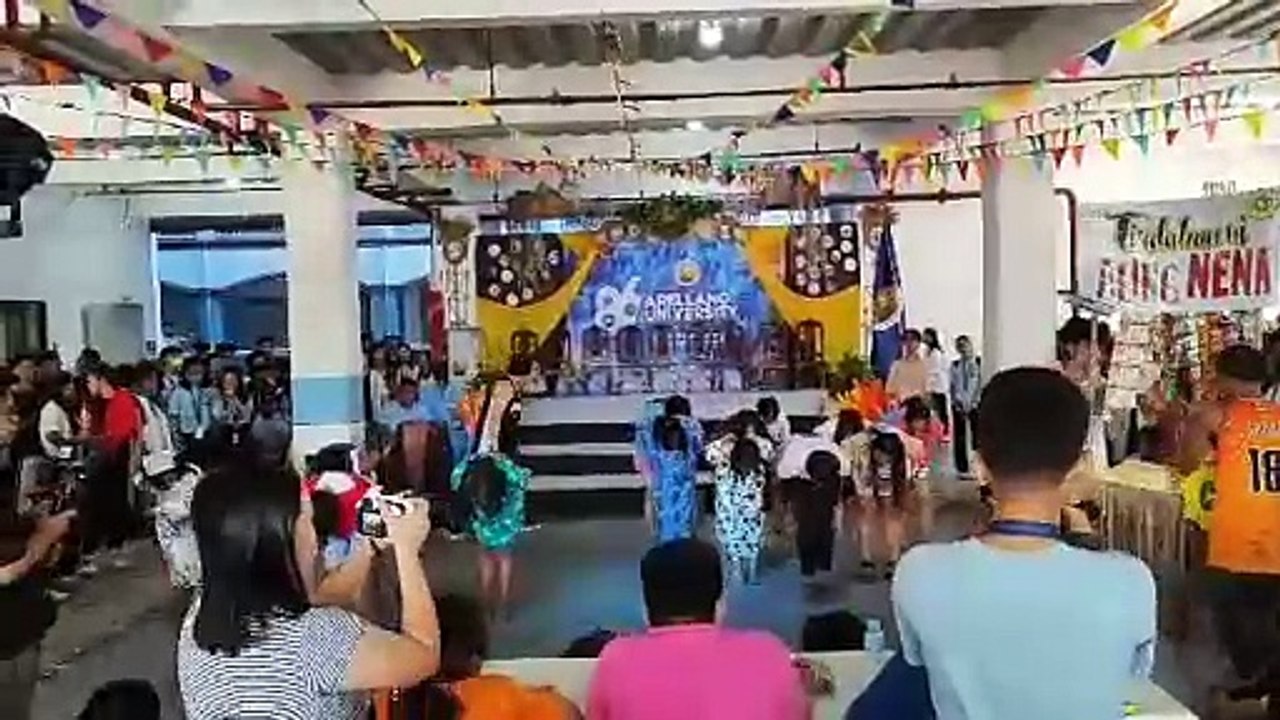 dance contes