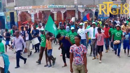 Video herunterladen: Manifestasyon nan vil Okay pou kontinye egzije premye minis Dr. Ariel Henry kite pouvwa a.