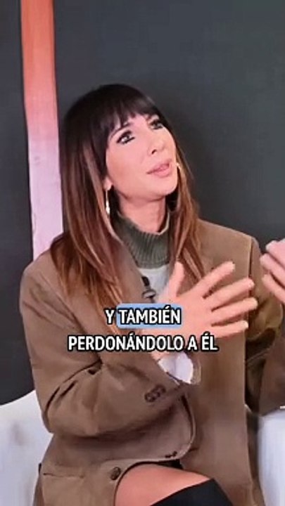 ¿Qué hay detrás del titulo del álbum HIJA DE CHAVEZ?