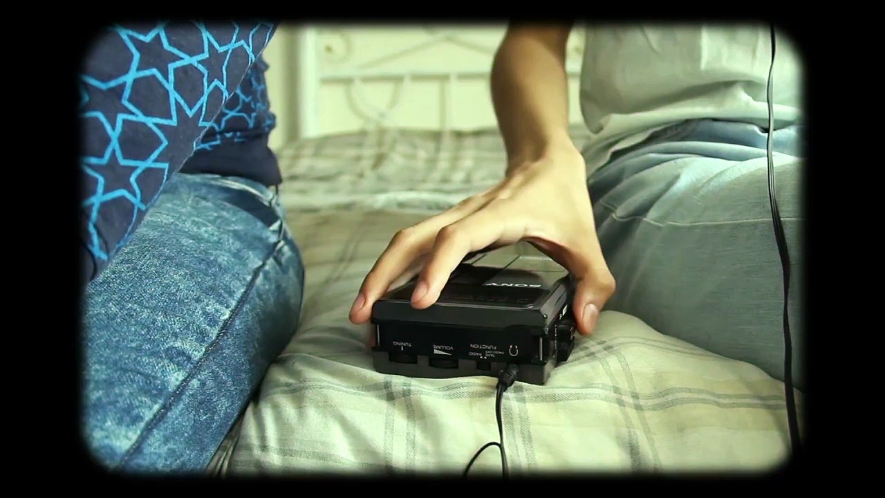 Fotos y Recuerdos | movie | 2021 | Official Clip