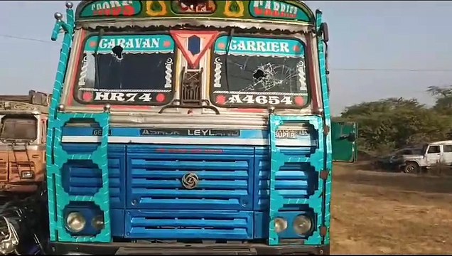 दुस्साहस: राजस्थान में गौ तस्कर व पुलिस में मुठभेड़, फायरिंग में बाल—बाल बचे पुलिसकर्मी, देखें वीडियोjaipur