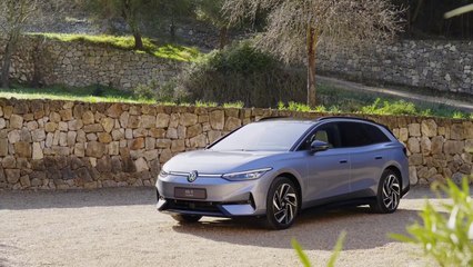Volkswagen's First Electric Wagon with a Range of 426 Miles , New Volkswagen ID.7 Tourer 2024