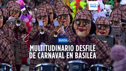 Multitudinaria fiesta de carnaval en las calles de Basilea