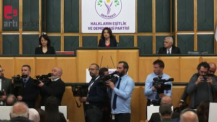 DEM Parti'den çok dilli grup toplantısı: 'Dil insanların onurudur'