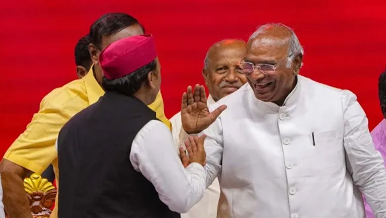 'सब कुछ ठीक होगा, कोई समस्या नहीं है', आखिर अखि...